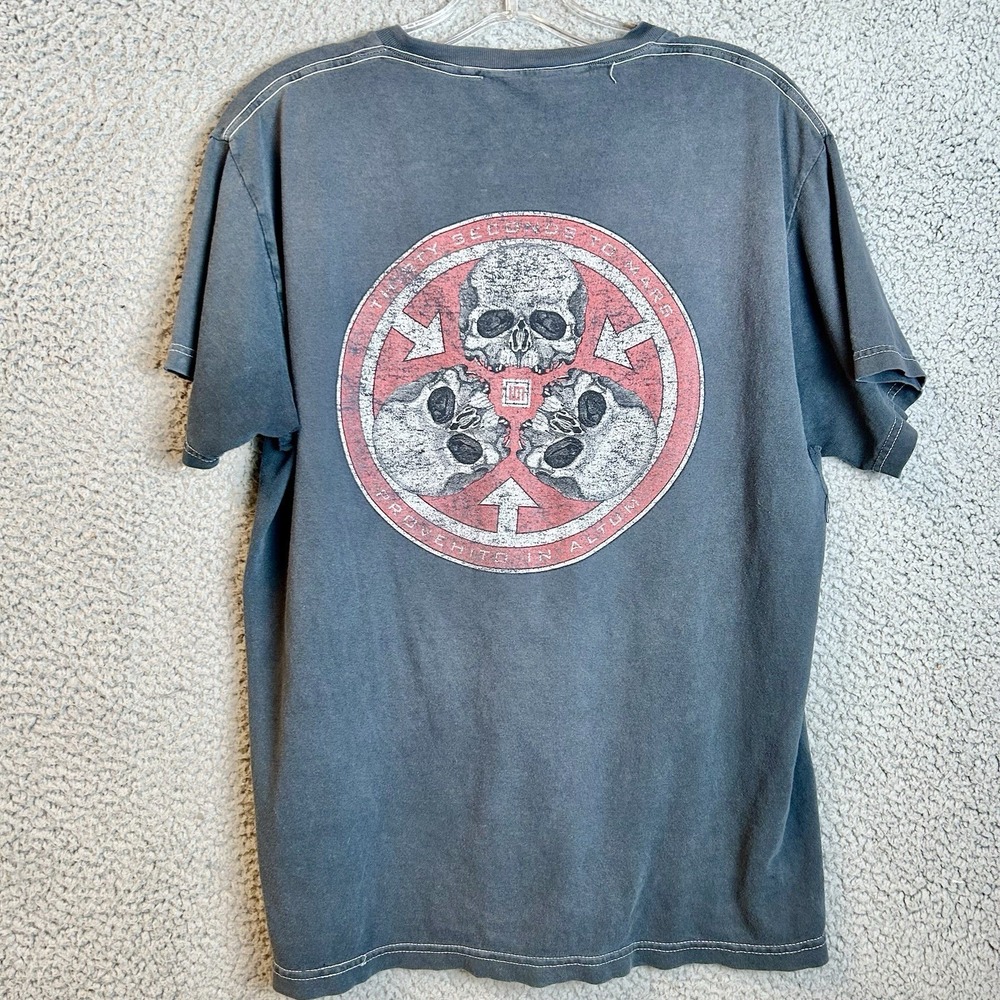Vintage Thirty Seconds to Mars Band T-Shirt Size Medium Provehito in Altum 2005